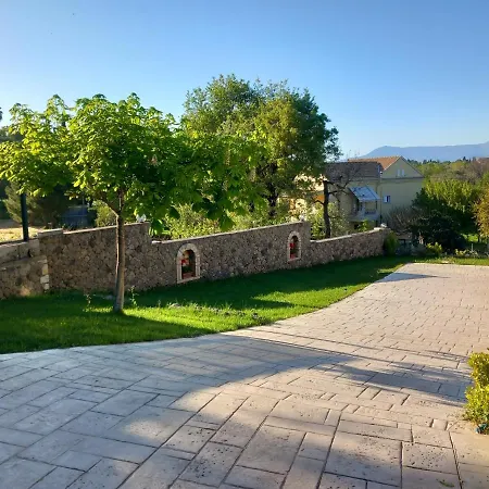 Heraklia's House Perama (Corfu)