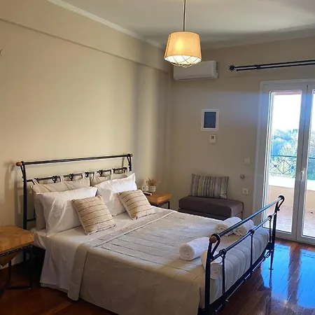 Heraklia's House * Perama (Corfu)