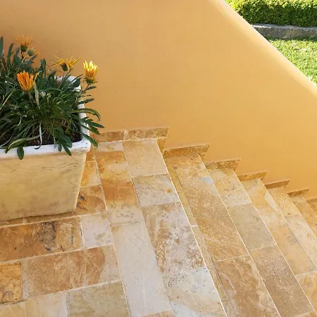 Heraklia's House פראמה